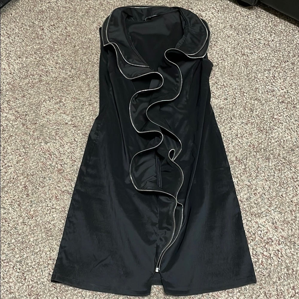 Samuel dong sleeveless Black zip accent Ruffled Dress- nwt